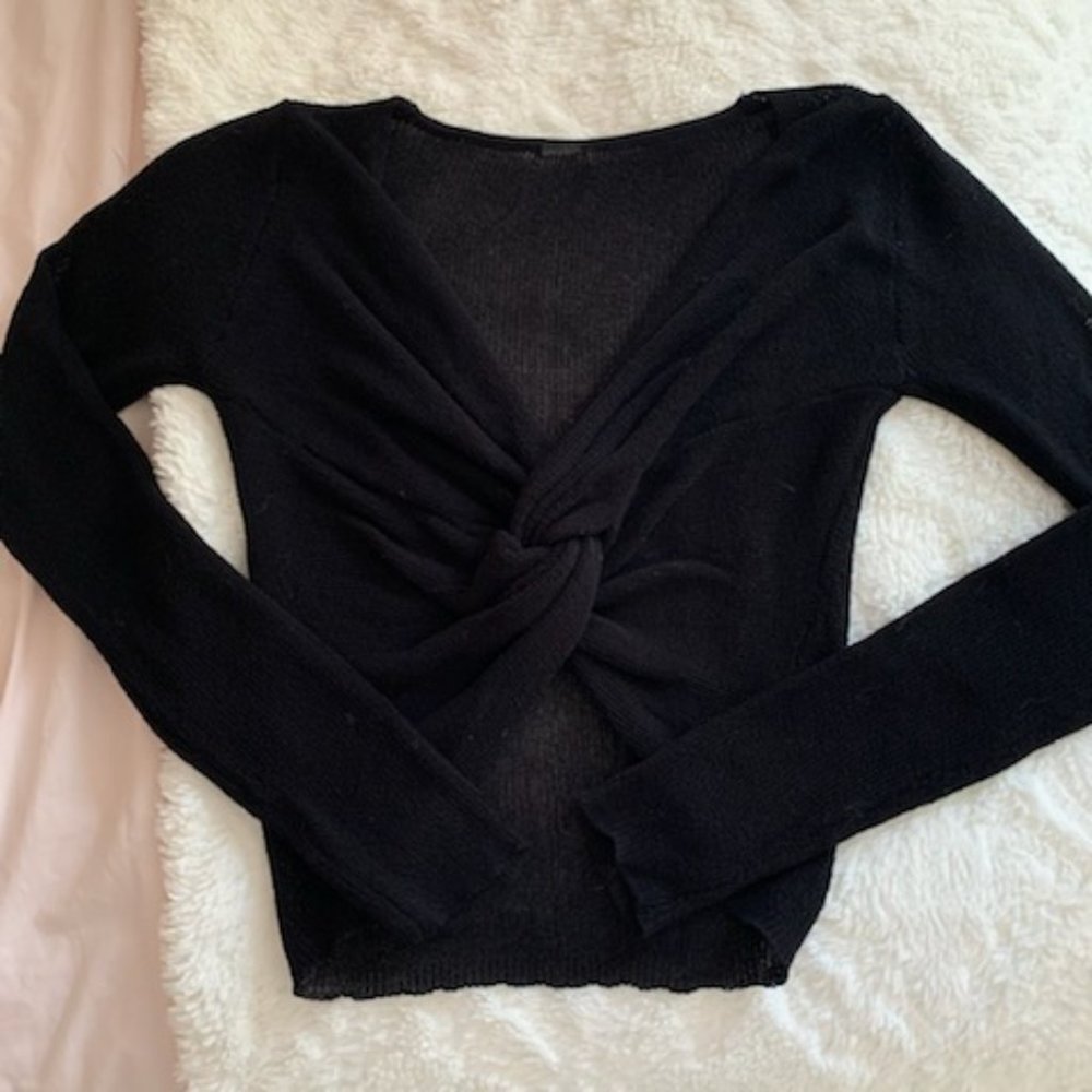 Windsor Store Black Long Sleeve Knit Wrap Top- S